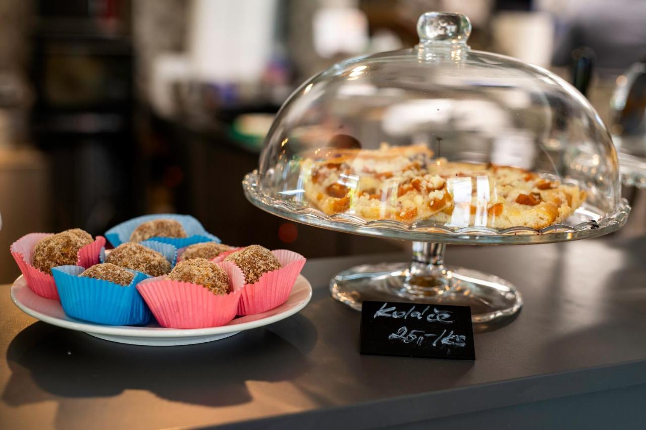Penzion A Bistro Dilna Třeboň Kültér fotó