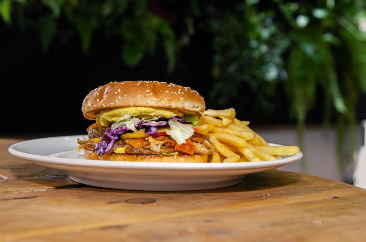 Penzion A Bistro Dilna Třeboň Kültér fotó